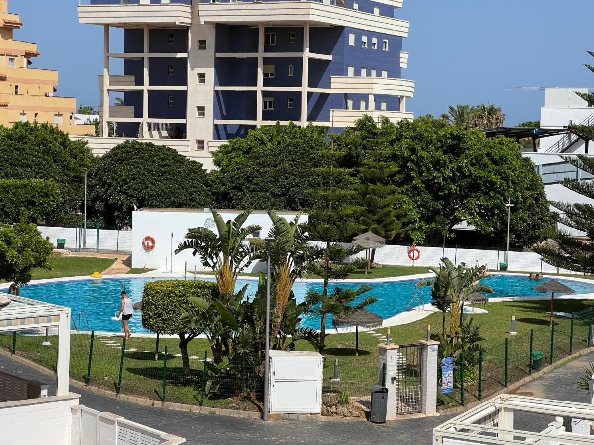 Vacaciones En La Playa Roquetas de Mar Exterior foto
